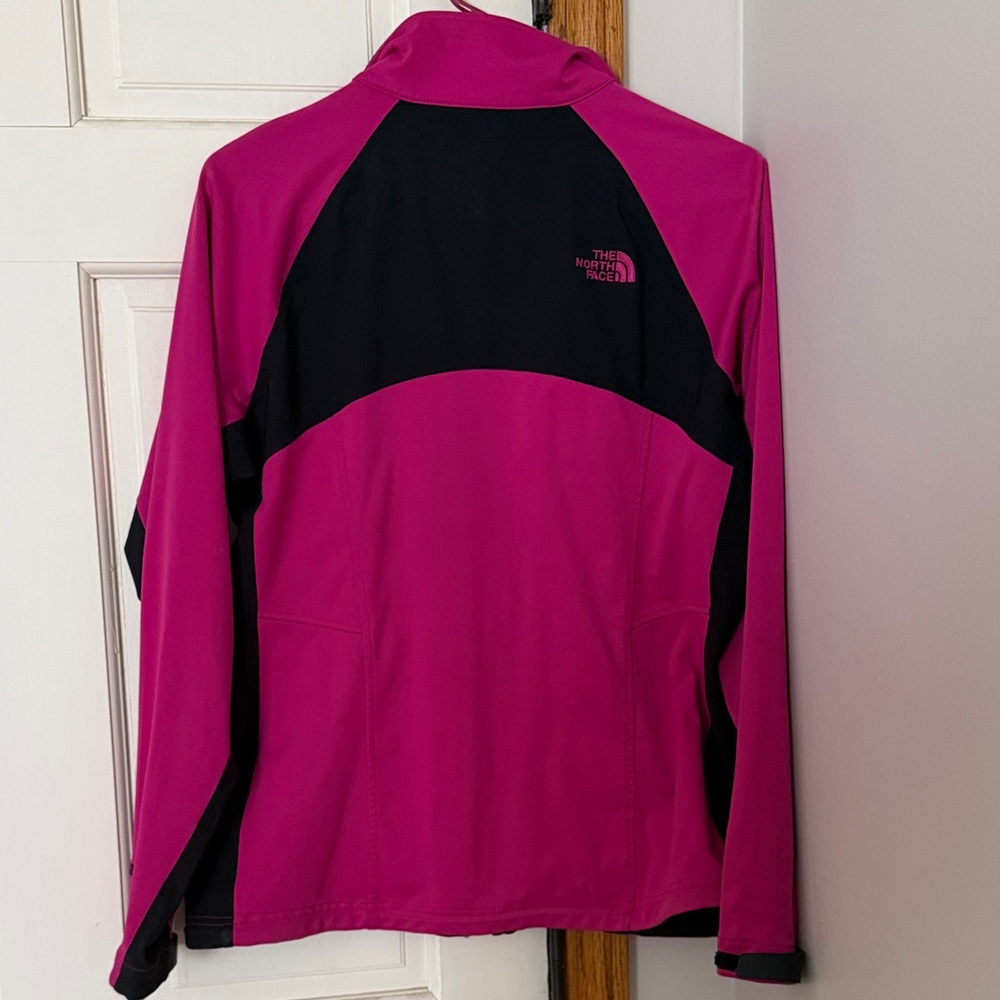 The North Face Women's Hot Pink and Black Utility Jacket - Picture 4 of 4